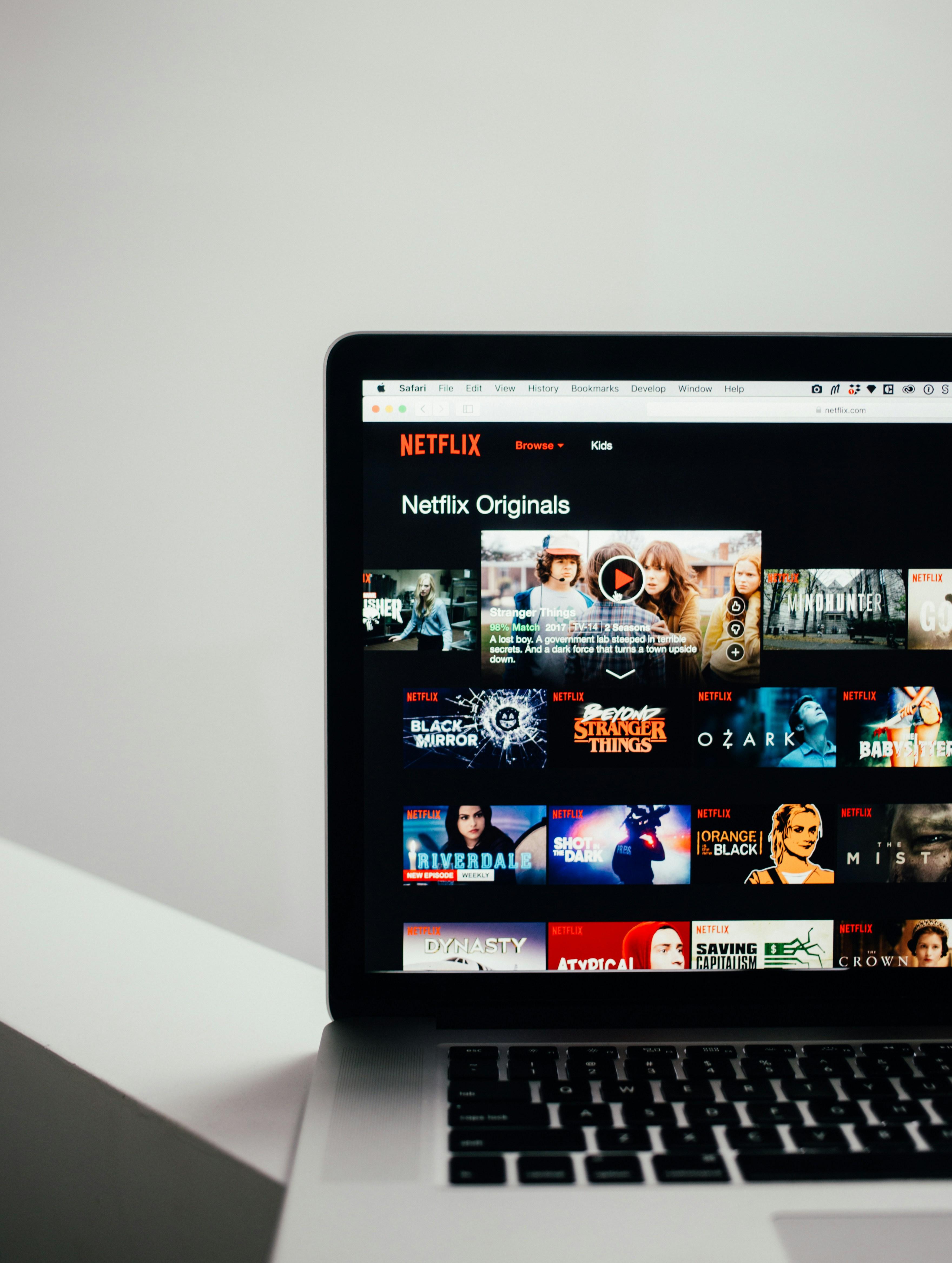 How Black Mirror ​Mirrors Societys ⁤Deepest Anxieties