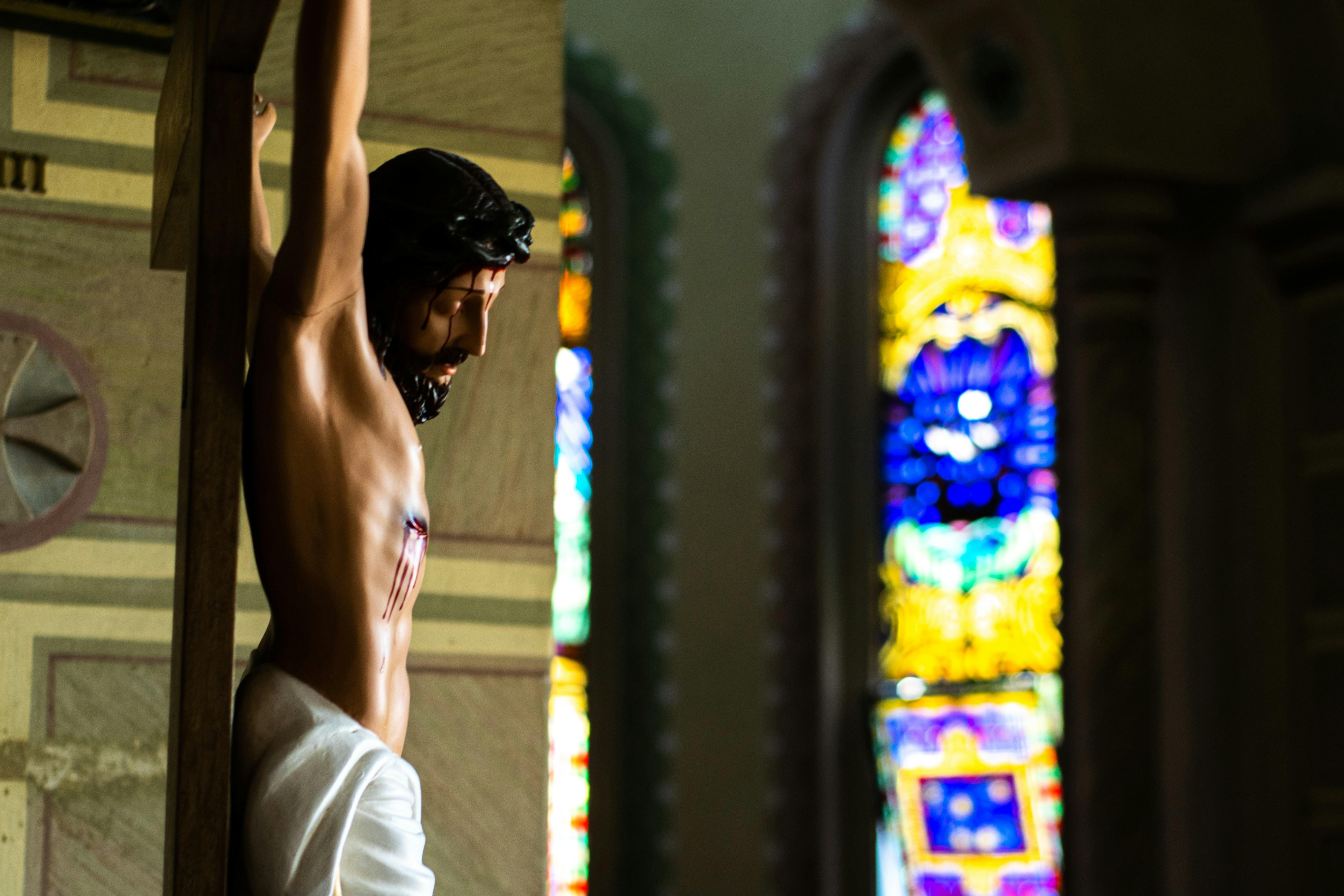 Character‍ Arcs and Redemption: A⁢ Deep Dive into⁣ Protagonist Transformations